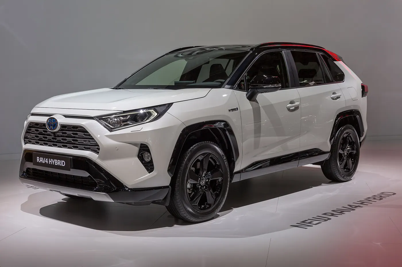 Toyota RAV4 como referencia de servicio en Cartagena